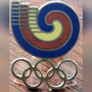OLYMPIC Pin 1988 Seoul Korea of emblem logo.